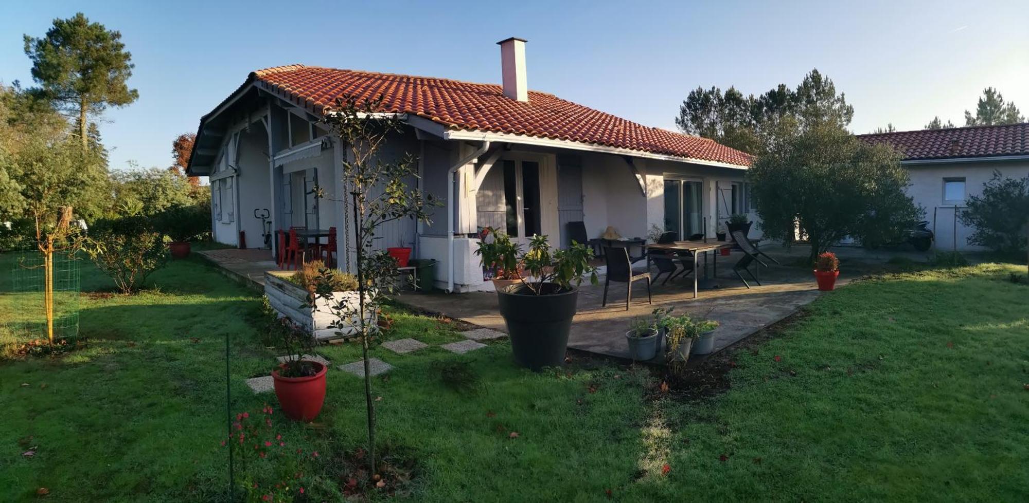 ルゴス Les Rouges Gorges Bed & Breakfast エクステリア 写真